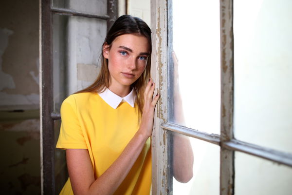 Krass! GNTM-Gewinnerin Céline Bethmann trägt jetzt eine Kurzhaarfrisur!