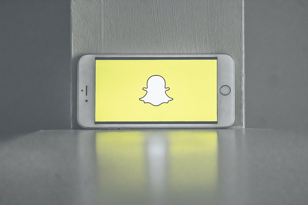 Snapchat: Neuer Filter "Time Machine" verändert sofort dein Alter!