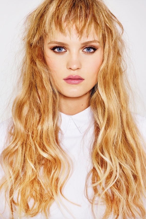 Lange Haare + kurzer Pony