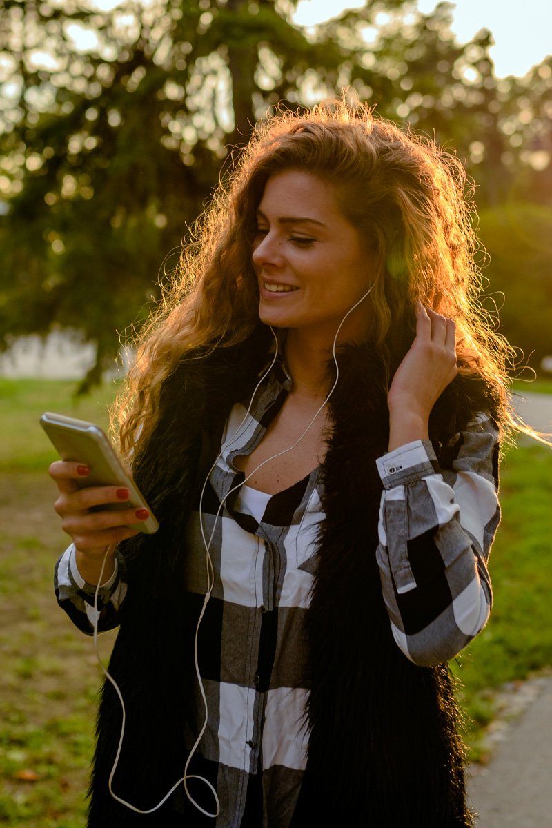 WhatsApp Sprachnachrichten hören, ohne in der App zu sein