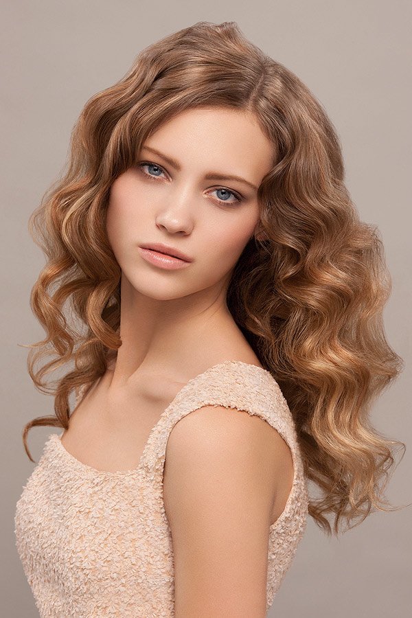 Langhaarfrisuren: Romantische Locken