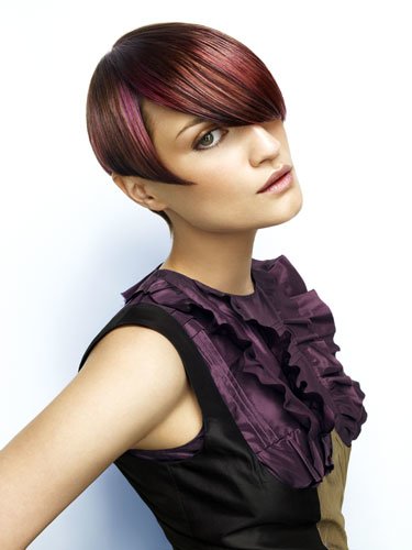 Kurzhaarfrisuren: markant und bunt