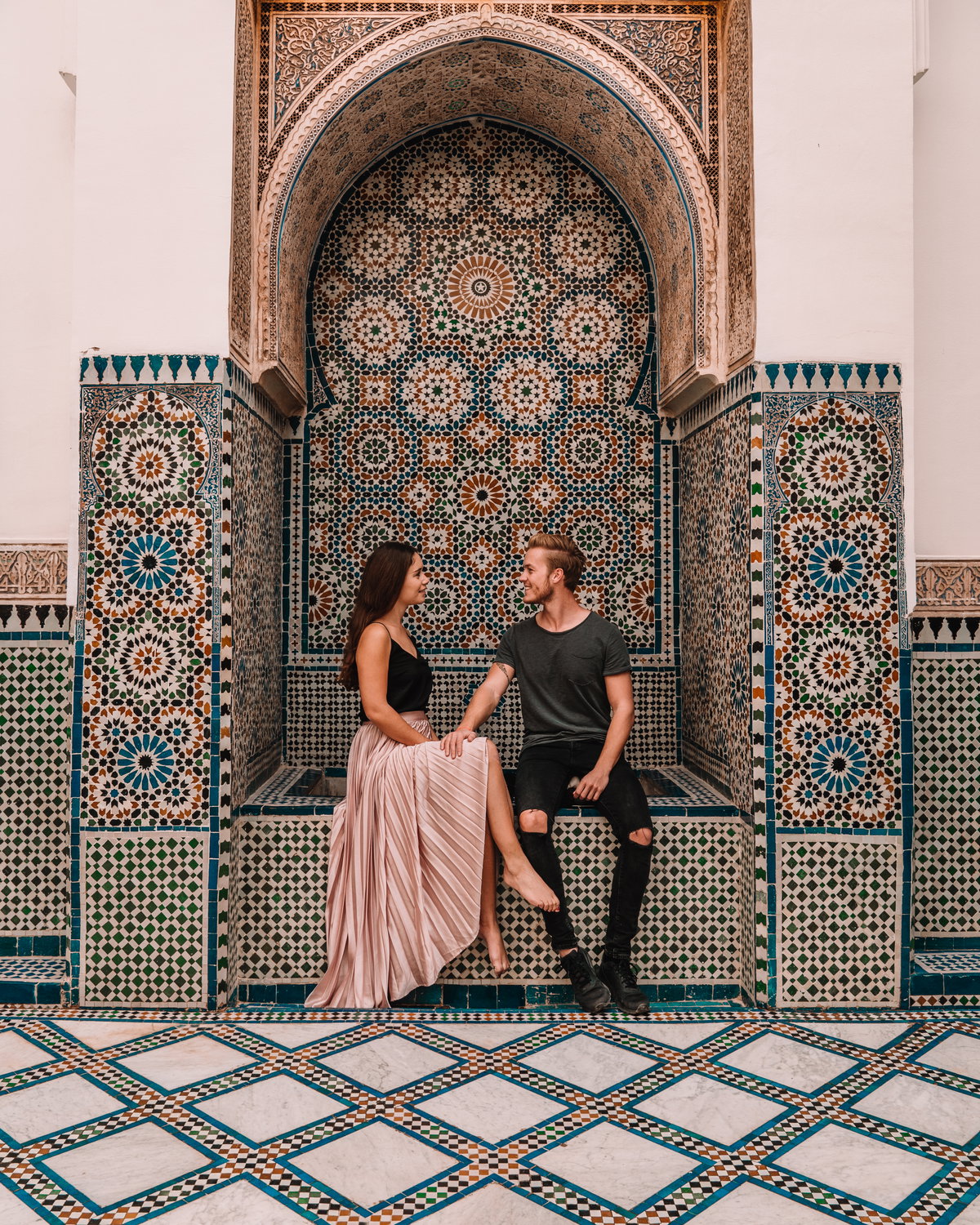 Reiseinfluencer bereisen die Welt