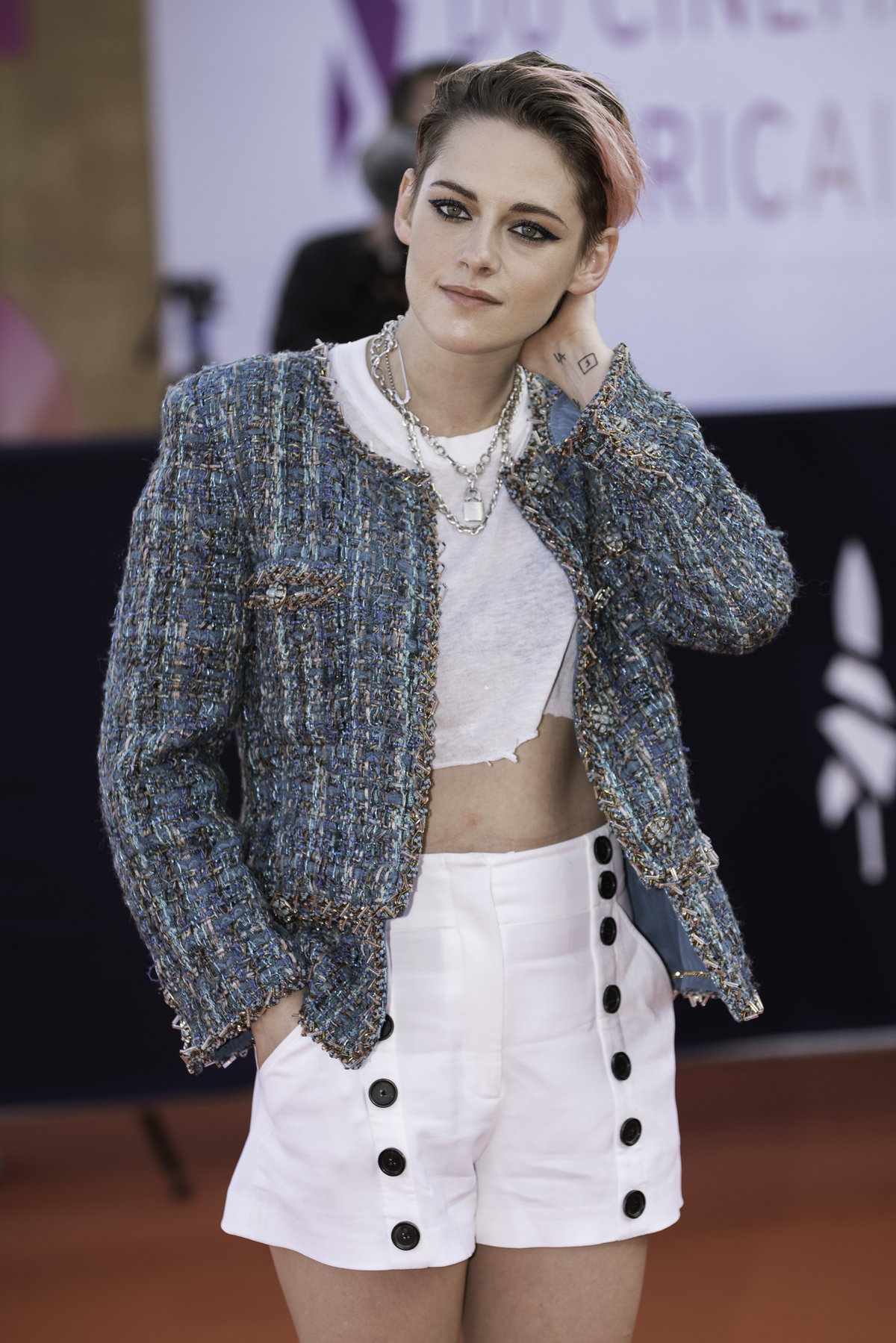  Kristen Stewart bi