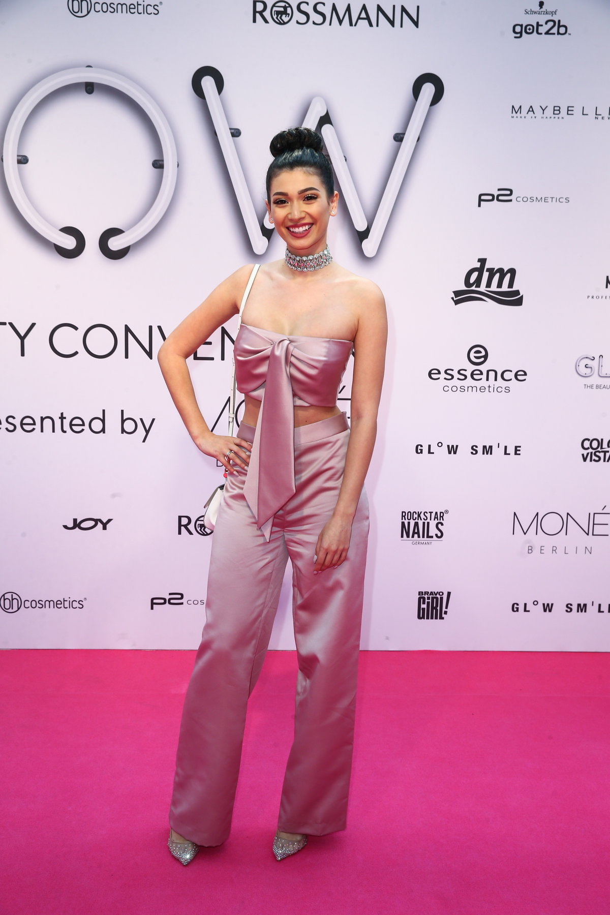 Paola Maria Glow
