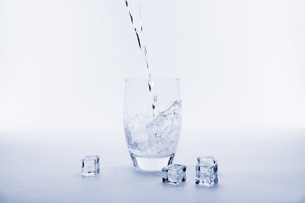 Wasser liefert dem Gehirn Sauerstoff