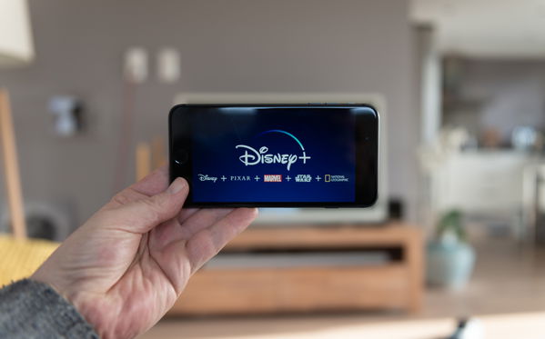 Disney+: Diese Serien und Filme könnt ihr bei diesem Anbieter streamen!