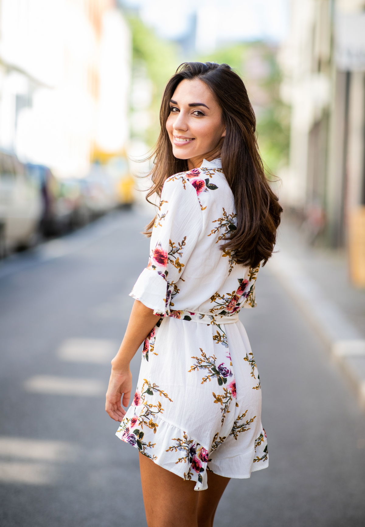Dieses süße Kleid von H&M lieben alle Influencer – und es kostet nur 20 Euro!