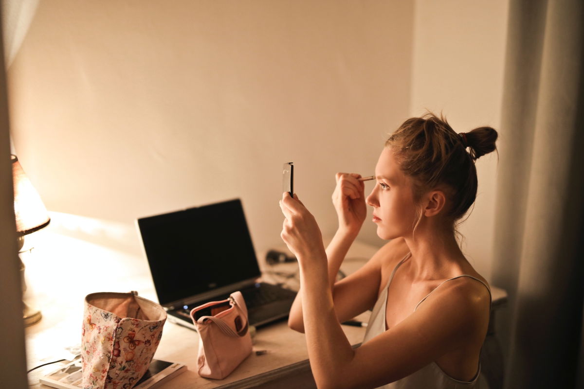 Concealer richtig auftragen: So geht's