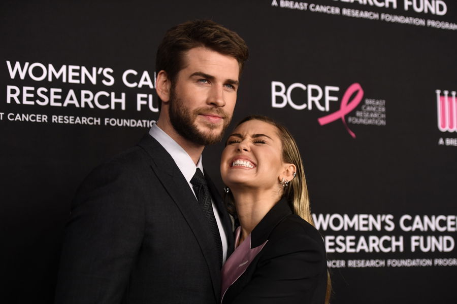 Miley Cyrus hat Liam Hemsworth wegen ihrer Jungfräulichkeit angelogen