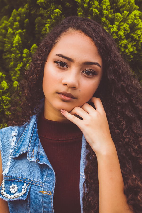 5 Frisuren für dicke Haare