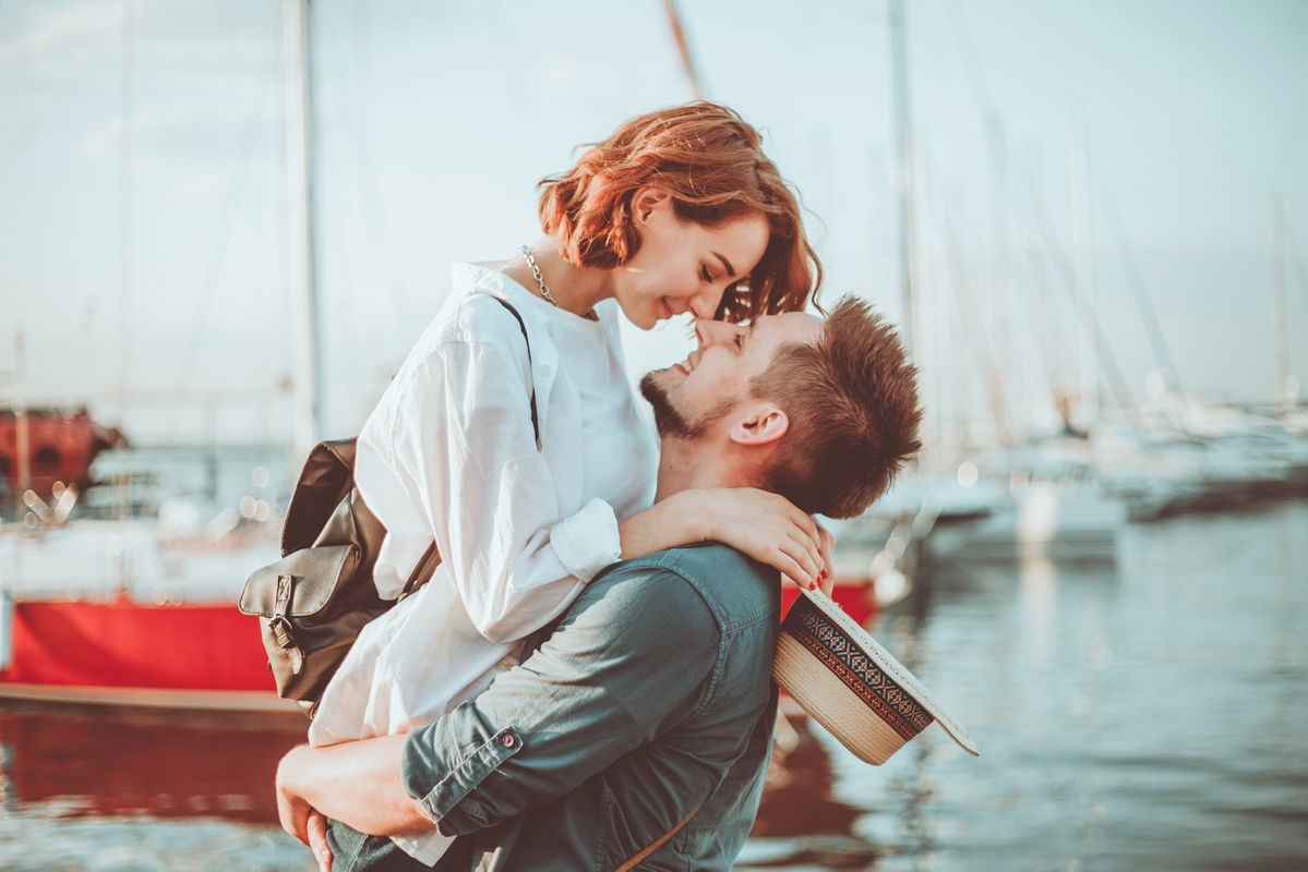 Was ist Liebe? Alles über Schmetterlinge im Bauch und das größte Gefühl der Welt