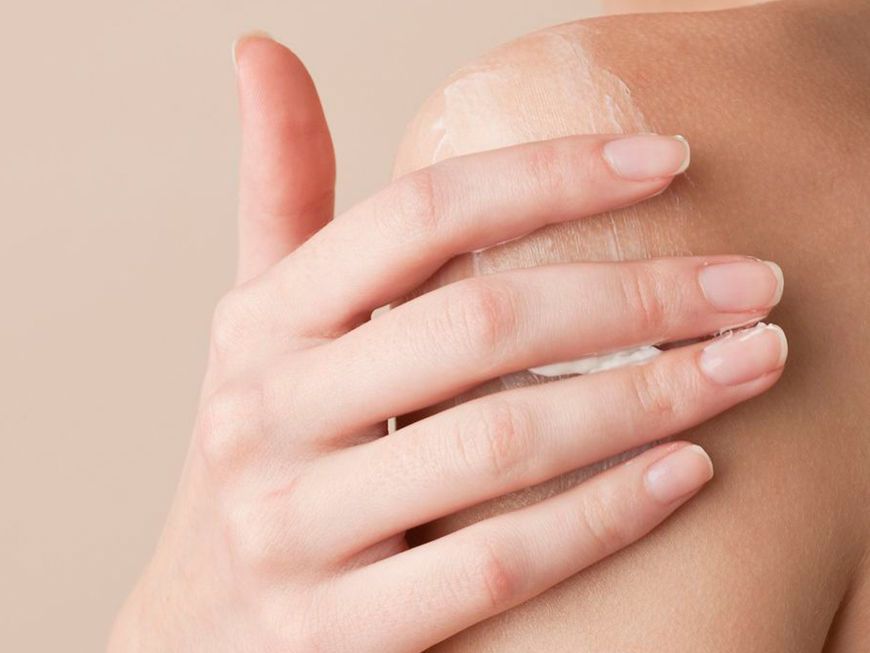 Creme im Rückruf: Diese Body Butter weist Glassplitter auf