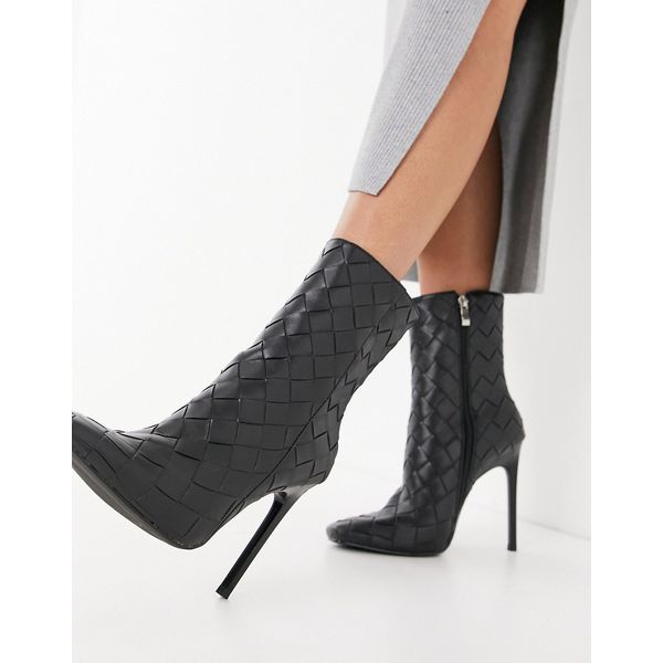 Gewebte Ankle-Boots mit Absatz in Schwarz