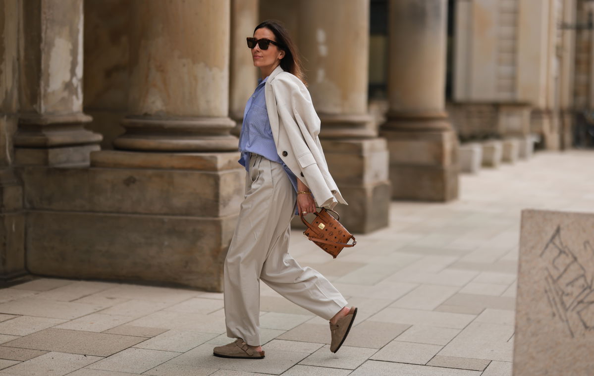 Trend Alert: Clogs feiern 2024 ihr Comeback!