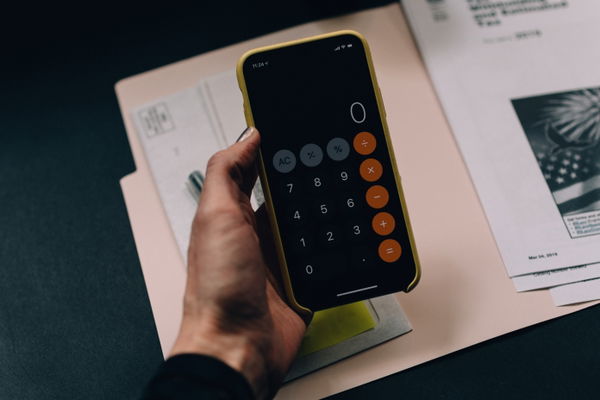 Dein erstes eigenes Geld? So startest du schlau ins Sparen