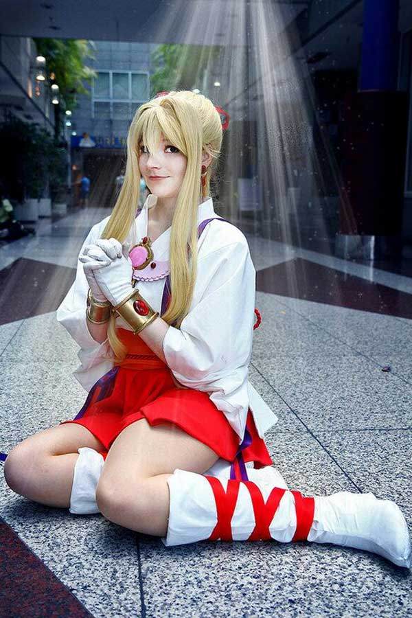 Cosplay aus Kamikaze Kaito Jeanne