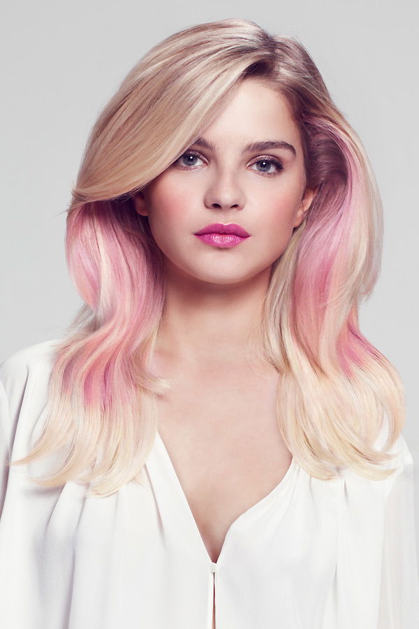Trendfrisur mit Pastell-Pink