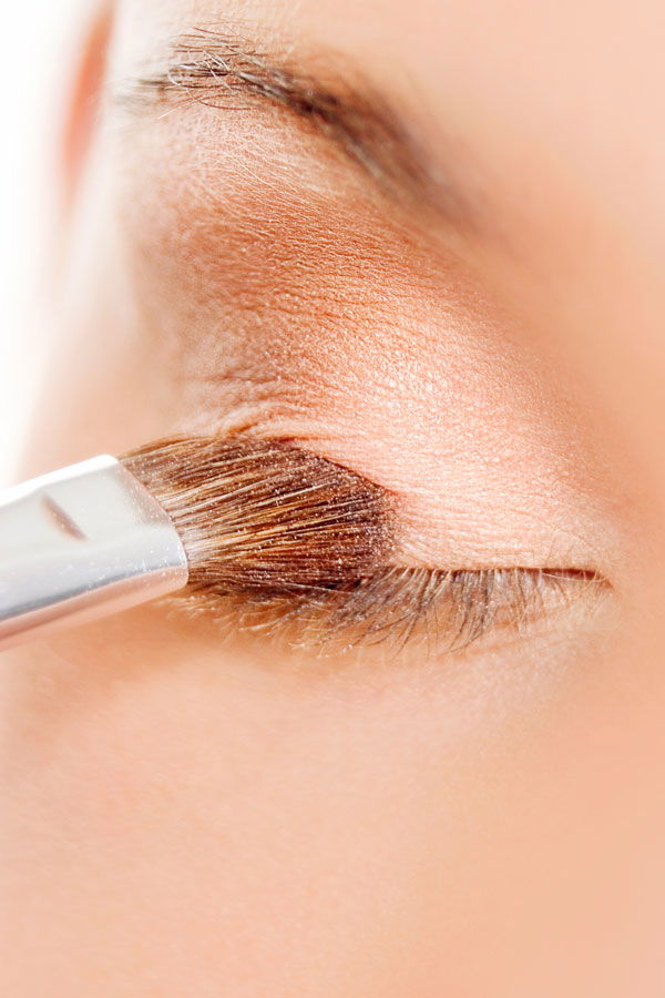 Lidschatten über Concealer