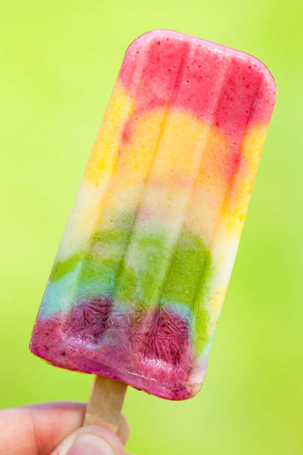 Regenbogen Wassereis