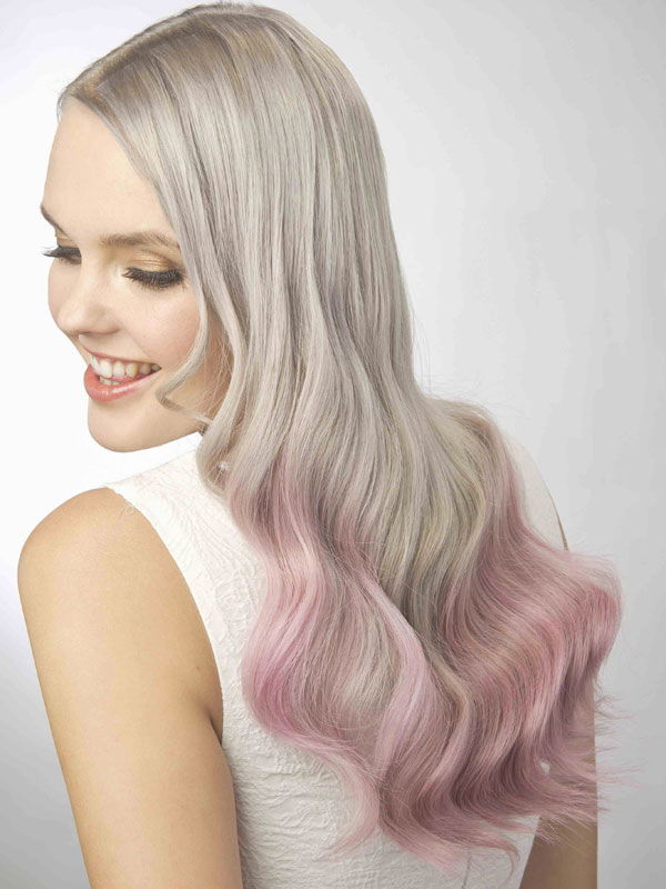 Bonnie Strange mit Ombré Hair