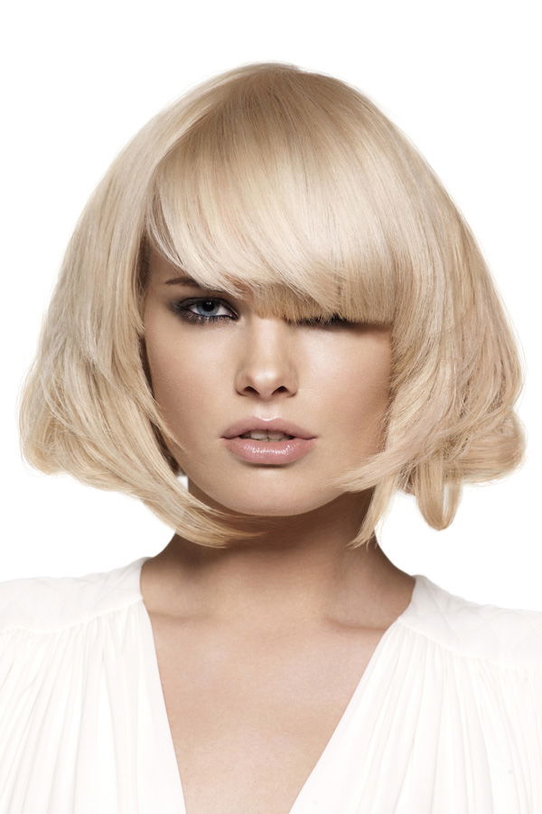 Blonde Haare heller färben