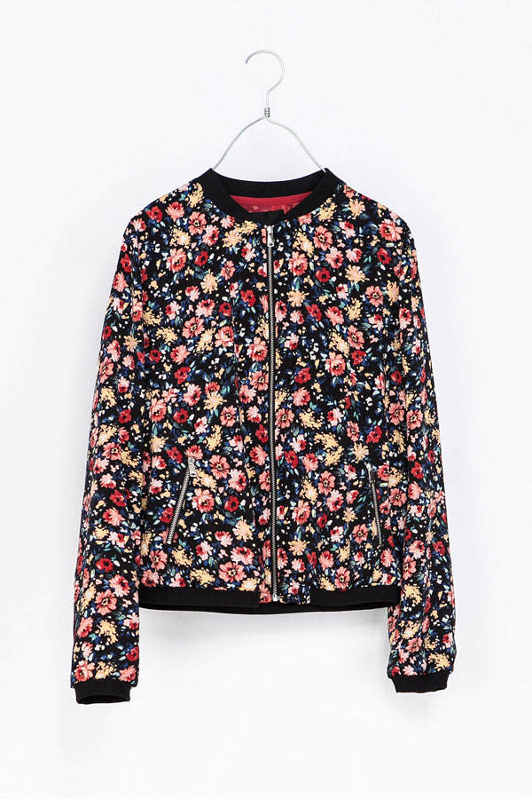 Jacke mit Blumen von Zara