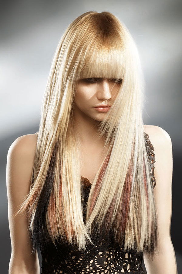 Trendfrisur mit geradem Pony