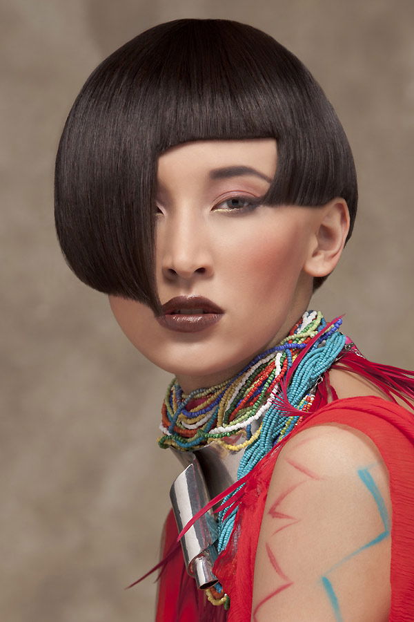 Extreme Haarschnitte für glatte Haare
