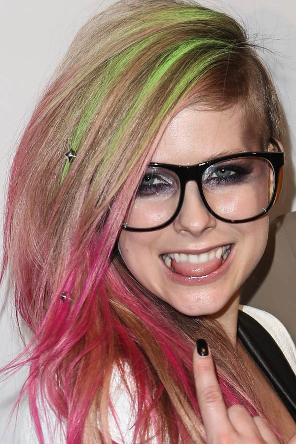 Ist Avril Lavigne hübsch?