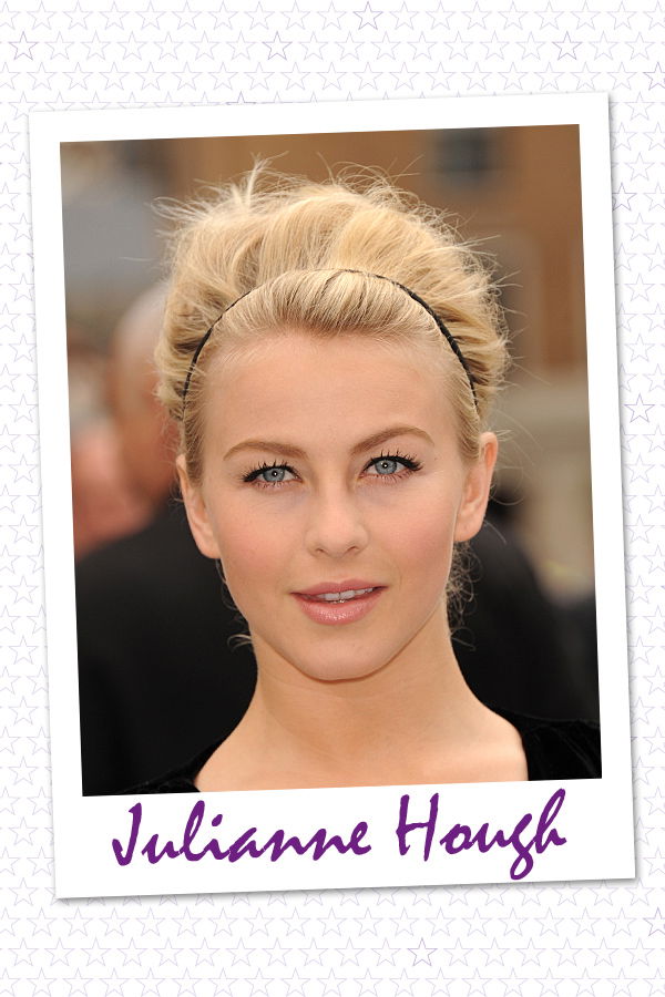Julianne Hough mit toupierten Haaren
