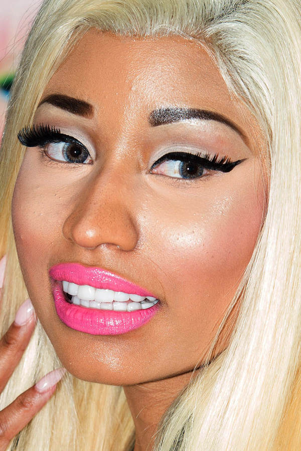 Nicki Minaj krasses Make-up