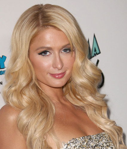 Paris Hilton als Vamp