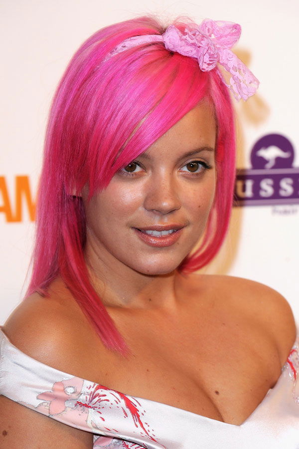 Lily Allen knallpink