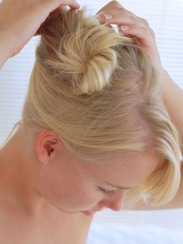 Haare hochstecken