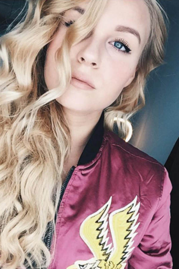 Dagi Bee macht eine Low-Carb-Diät