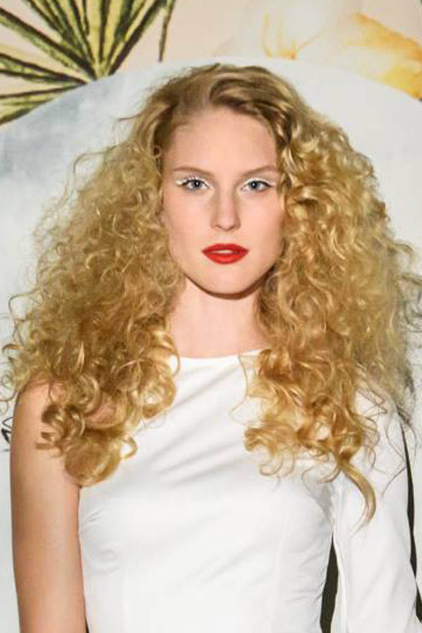 Germanys Next Topmodel 2016: Kim Hnizdo