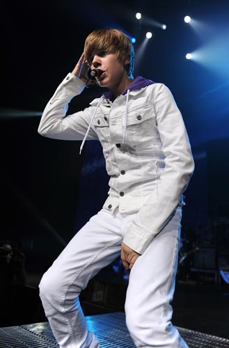 Justin Bieber in action
