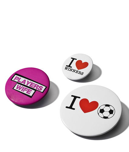 Fußball-Buttons von New Yorker