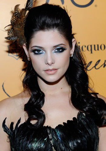 Ashley Greene Style: Metallic-Augen-Make-Up