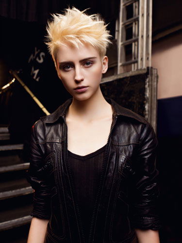 Edel-Punk-Frisur