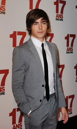 Zac Efron edel im Anzug