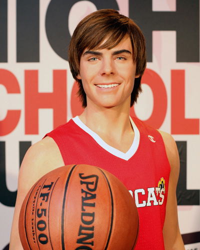 Zac Efron bei Madame Tussauds als Troy Bolton