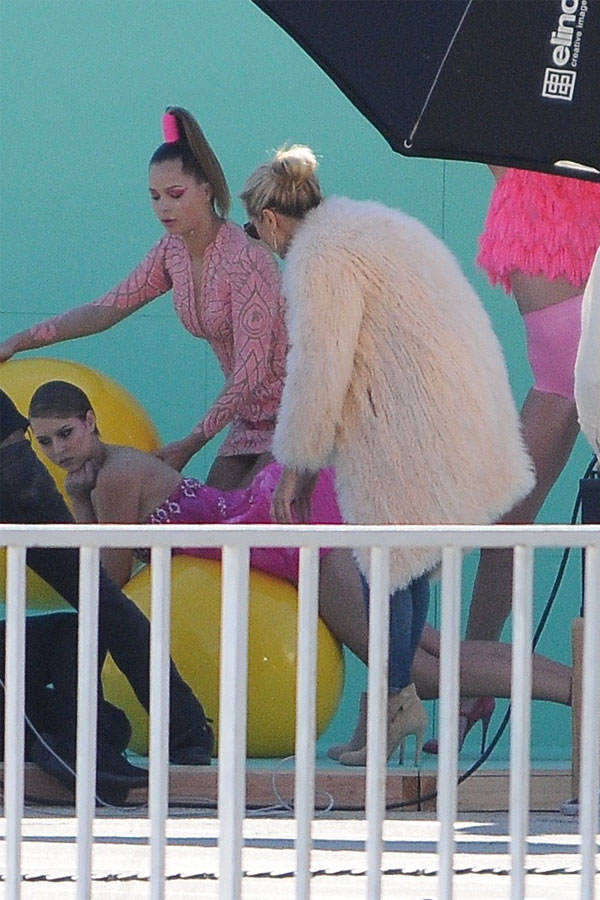 Bilder bei den Dreharbeiten: GNTM Kandidatinnen 2016