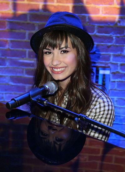 demi lovato der star aus camp rock