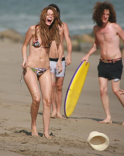Mischa Barton im Bikini
