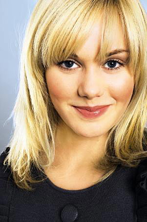 Stufige Haare stylen