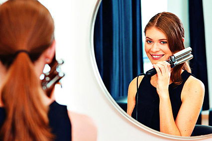 Haarstyling mit Welleisen