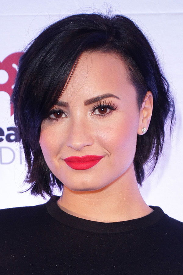 Übergangsfrisur von Demi Lovato