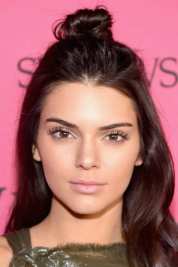 Kendall Jenner Augenbrauen